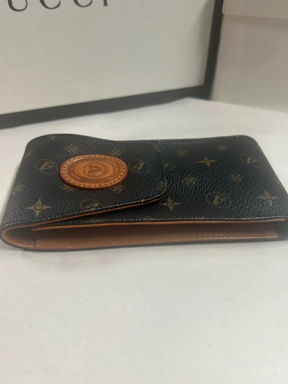 ValleVerde Made in Italy Leather Patterned Phone Holster with Tan Emblem